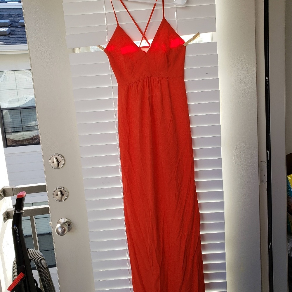 Strappy maxi dress